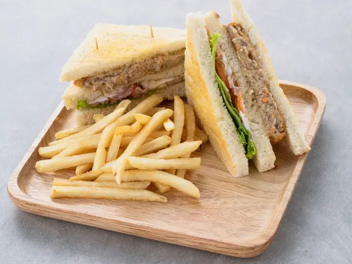 chicken vege sandwich