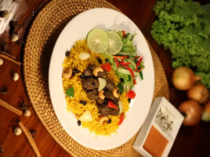 beef boti rice platter