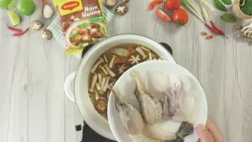 Canh chua Tomyum 4
