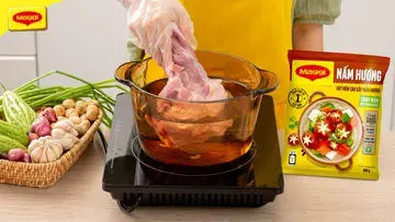 Canh kho qua nhoi thit