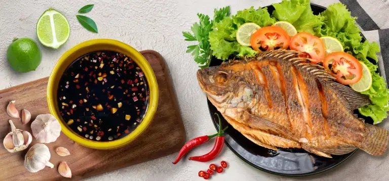 Sốt tương Maggi chấm cá chiên vị Nam