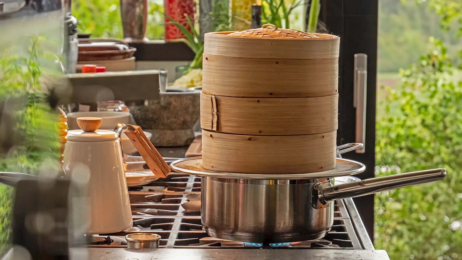 Hấp là cách để bảo toàn chất vitamin trong rau củ