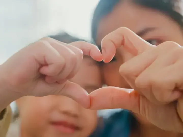 Móng Tay Tiết Lộ Điều Gì Về Sức Khoẻ