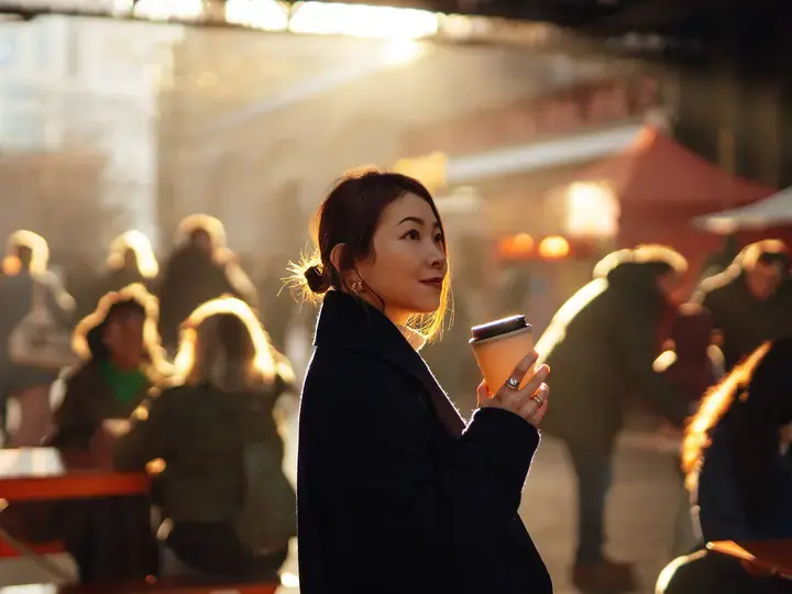 Phụ nữ cân bằng cuộc sống trong thời đại mới