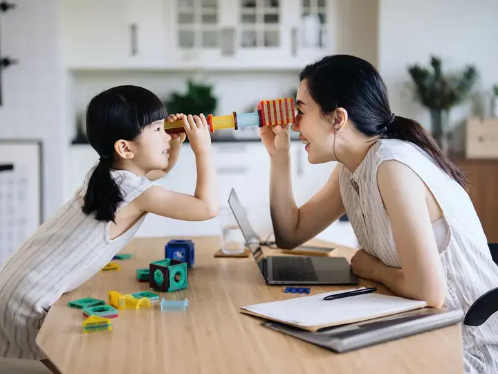 Phát triển trí tuệ cho bé vào những năm tháng đầu đời