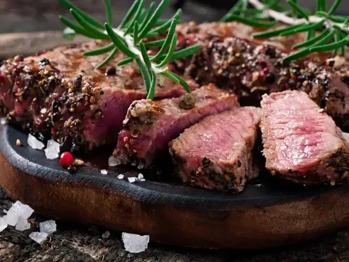 Thịt Bò Thăn Ướp Nước Tương MAGGI